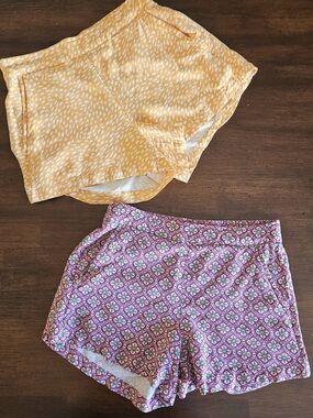 Womens Small Old Navy Short 2 Pack